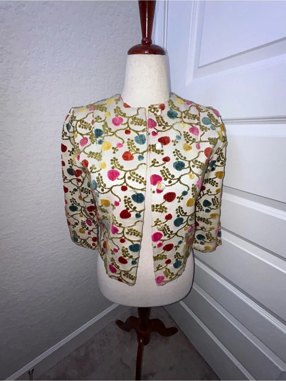 VintageβAdelaarβs Aristocrat Texture Tapestry 3/4 Length Sleeve Statement Jacket